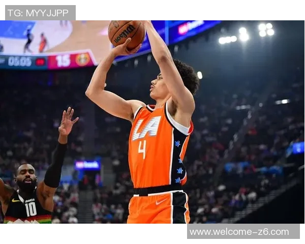 科比桑德斯表现出色克尼佩尔贡献全面数据埃奇库姆状态低迷仅得1分